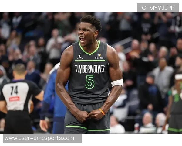 爱德华兹打破纪录成NBA最年轻万分后卫年仅24岁157天荣耀时刻再创历史